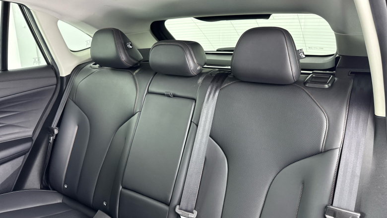 MG HS 1.5 T-GDI Trophy 5dr DCT Petrol Hatchback